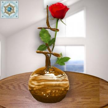 Rosenvase aus Lauschaer Farbglas mit Muster