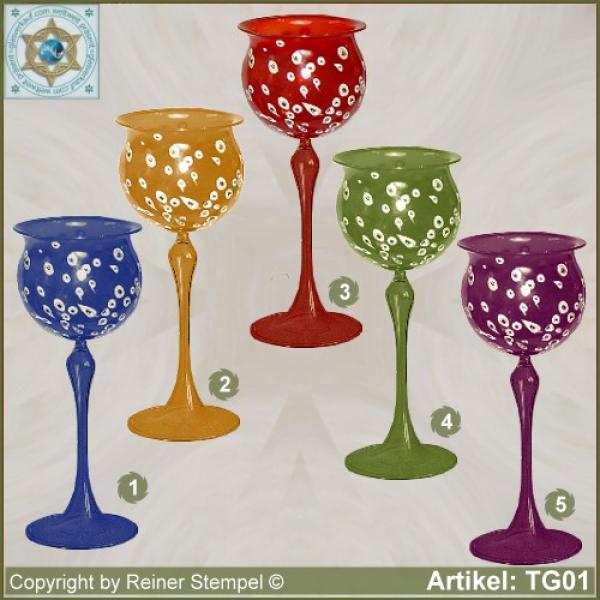Weinglas mit weissem Glasgranulat als Muster in 5 Farben